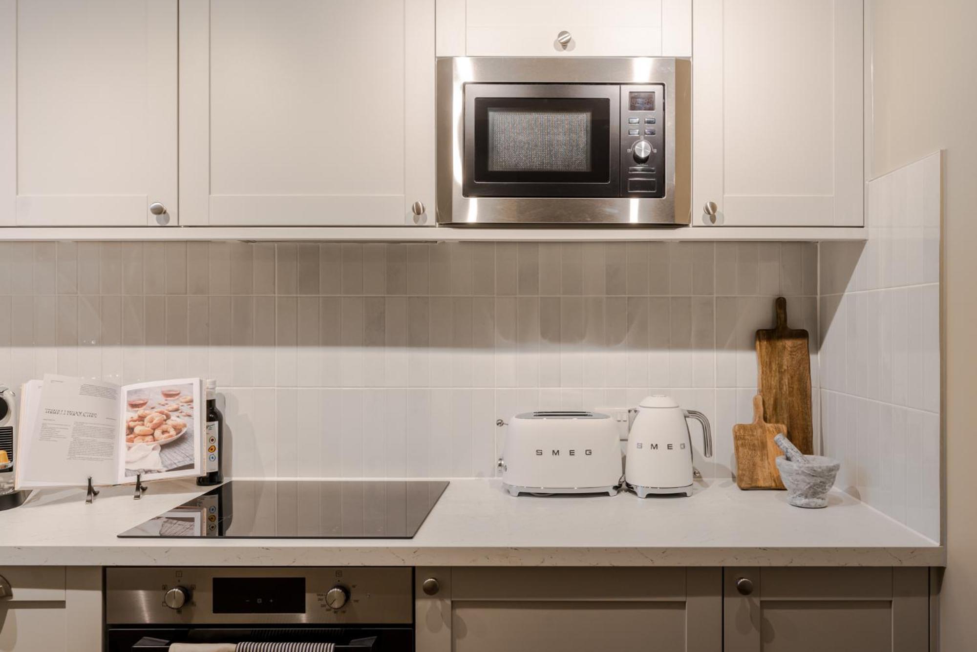 Pembroke House I Your Apartment Bristol Bagian luar foto